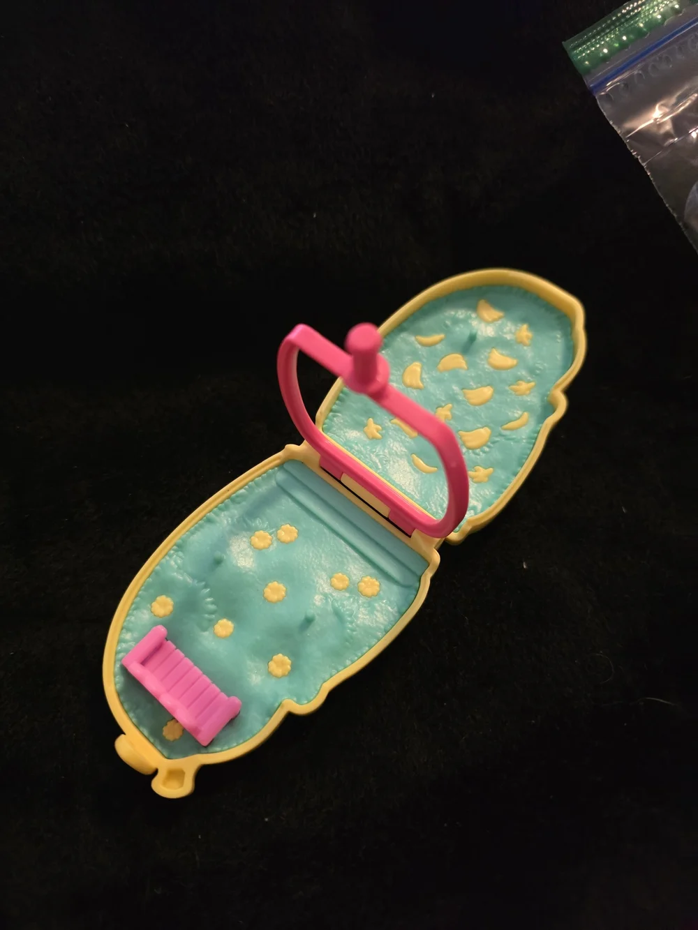 Yellow & Purple Monkey Polly Pocket